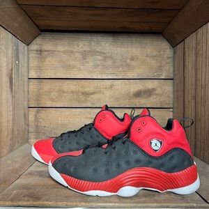 SOLD-Jordan Jumpman Team 2 Red and Black Men’s Size 7.5